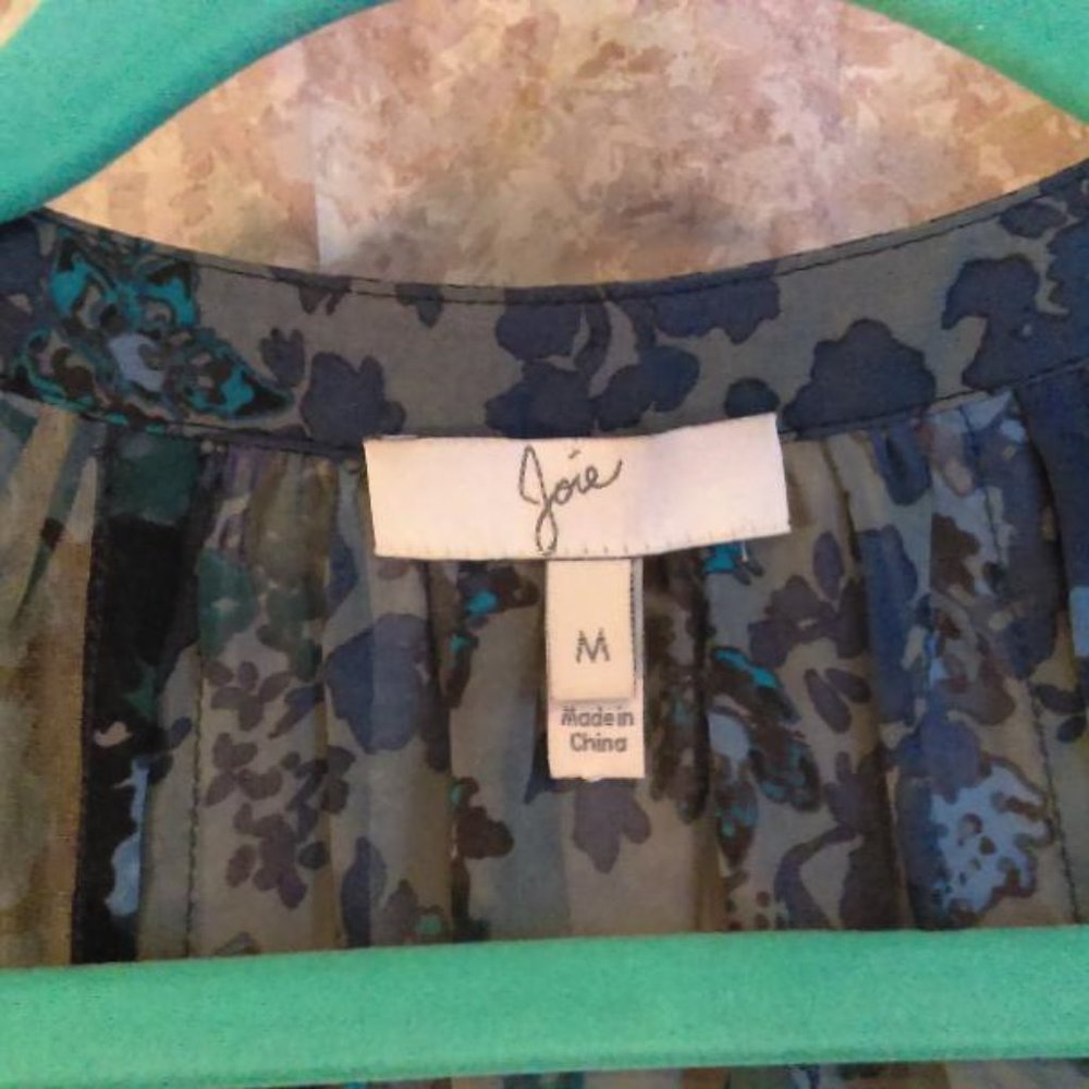Joie Size Medium blue/grey/black silk blouse - Picture 5 of 7